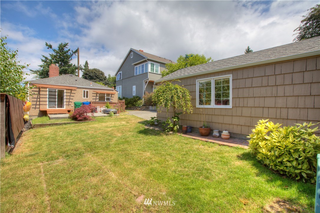 4135 Southwest Southern Street Seattle, WA 98136 - Photo 15 of 17 Gallery Image 15
