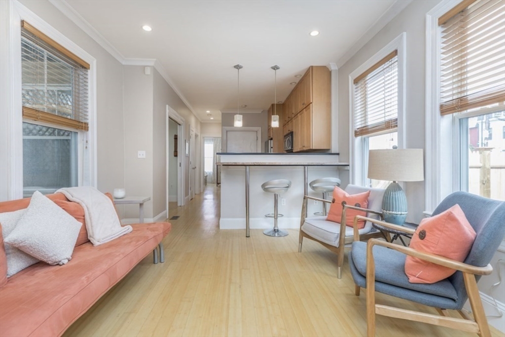 3 Leeds Street, Unit 1 Boston, MA 02127 - Photo 4 of 10