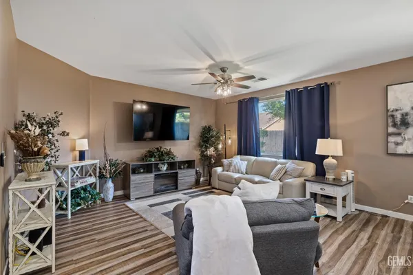 $435,000 | Undisclosed Address, Bakersfield, CA 93312