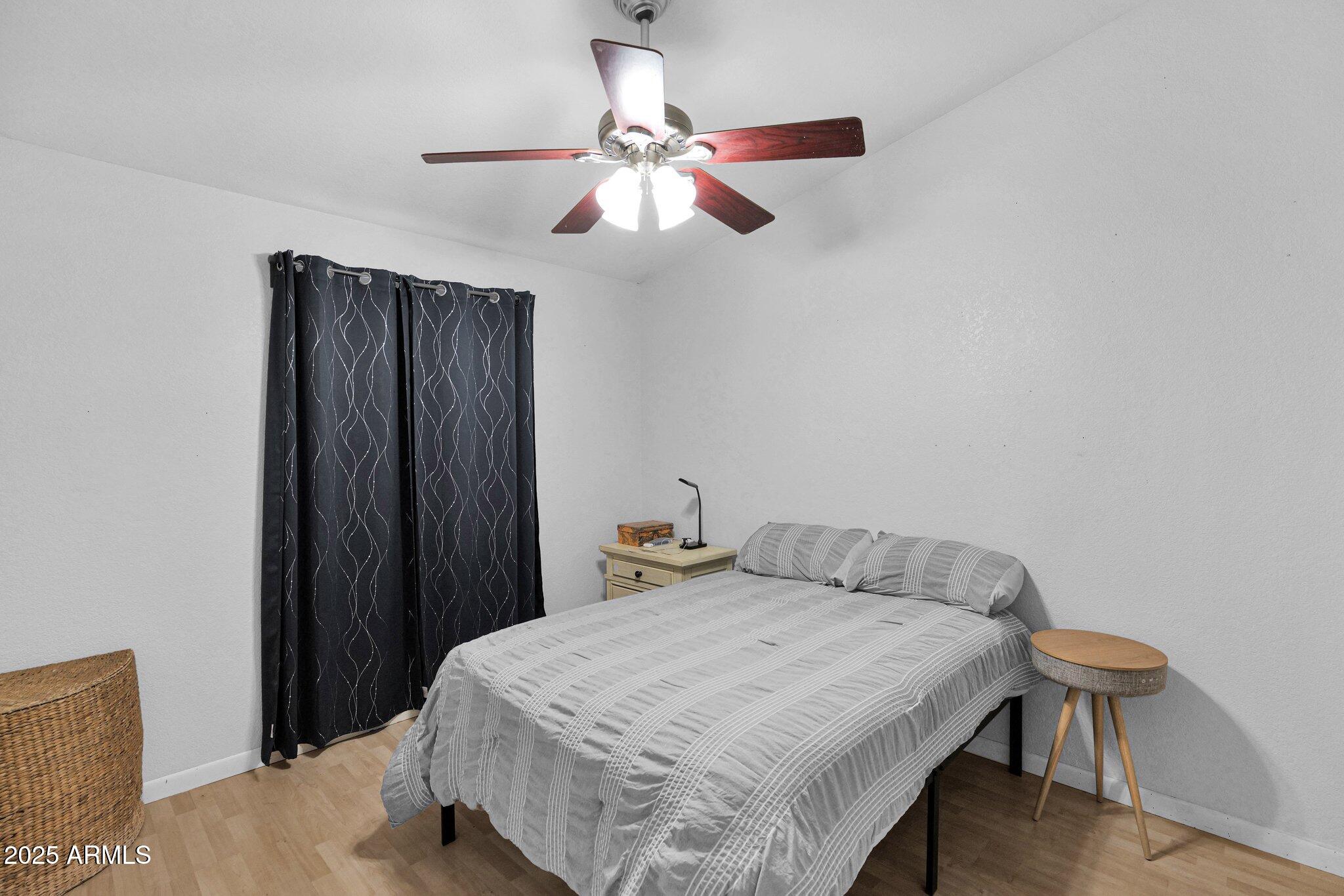 473 South Ash Street Gilbert, AZ 85233 - Photo 18 of 27 18 - 2nd Bedroom