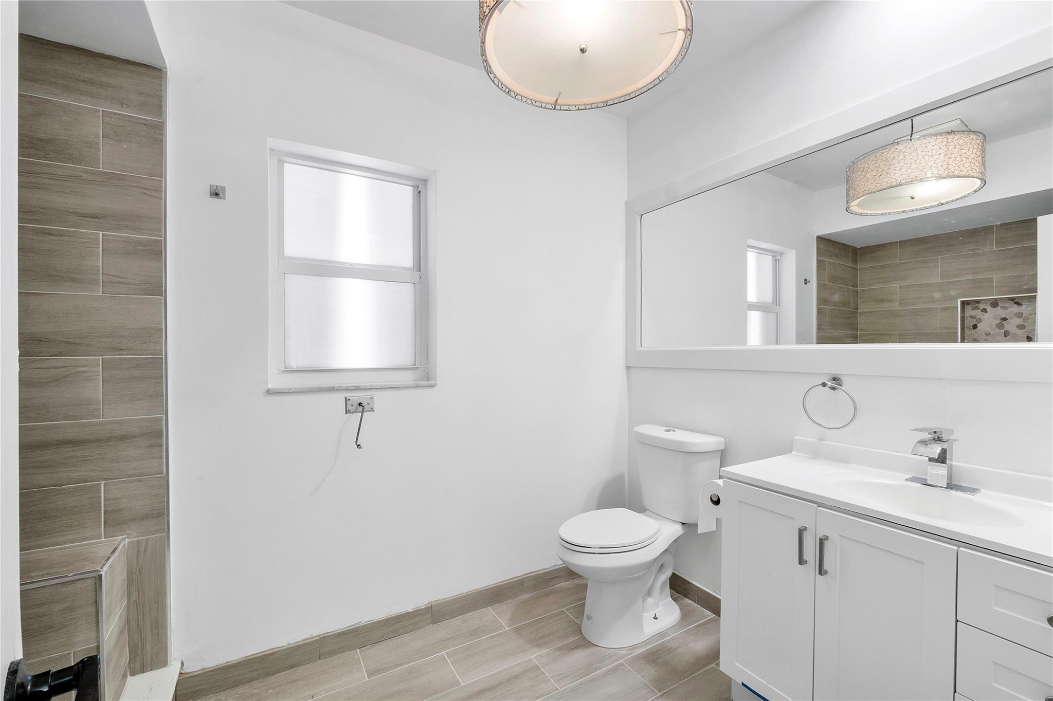 6751 Cypress Road, Unit 204 Plantation, FL 33317 - Photo 10 of 17 Photo 10