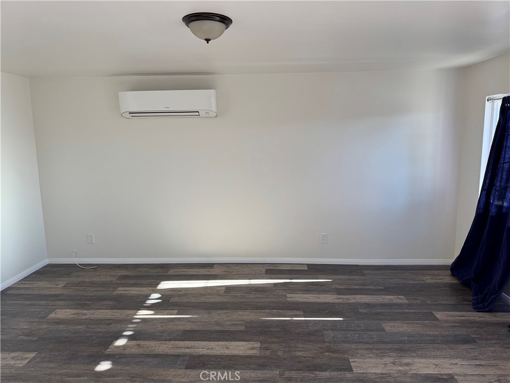 3309 East 8th Street, Unit B Los Angeles, CA 90023 - Photo 7 of 13