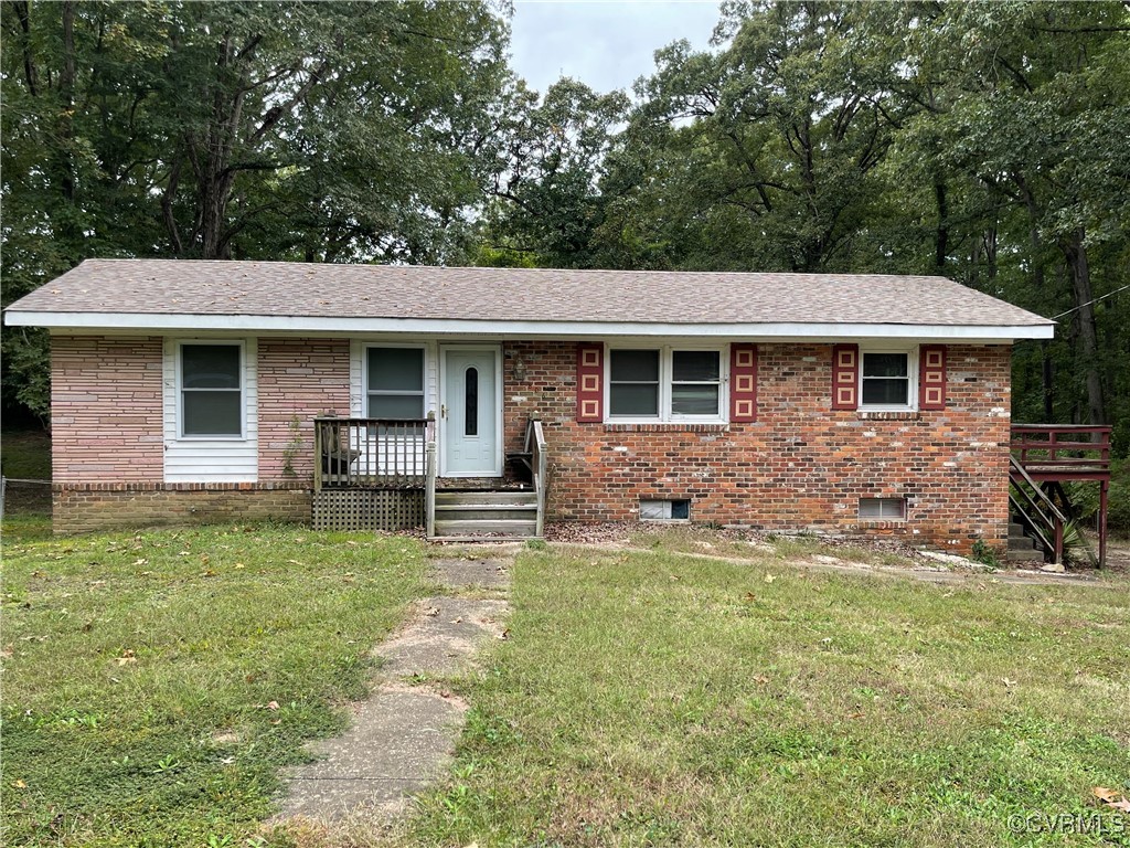 2806 Trarich Road Petersburg, VA 23805 - Photo 14 of 14 Ranch-style home with a front yard