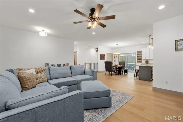 $539,900 | 4 Ashley Lane, Hawk Point, MO 63349