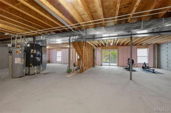 $499,000 | 4 Ashley Lane, Hawk Point, MO 63349