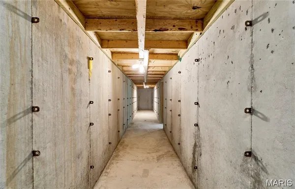 $499,000 | 4 Ashley Lane, Hawk Point, MO 63349