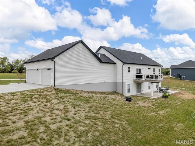 $539,900 | 4 Ashley Lane, Hawk Point, MO 63349