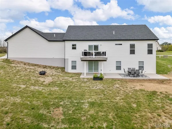 $499,000 | 4 Ashley Lane, Hawk Point, MO 63349