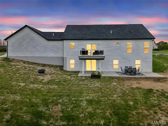 $539,900 | 4 Ashley Lane, Hawk Point, MO 63349