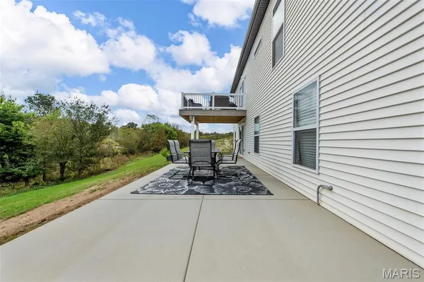 $499,000 | 4 Ashley Lane, Hawk Point, MO 63349