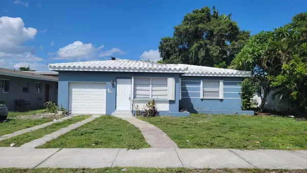 $3,450 | 1845 Sherman Street, Hollywood, FL 33020