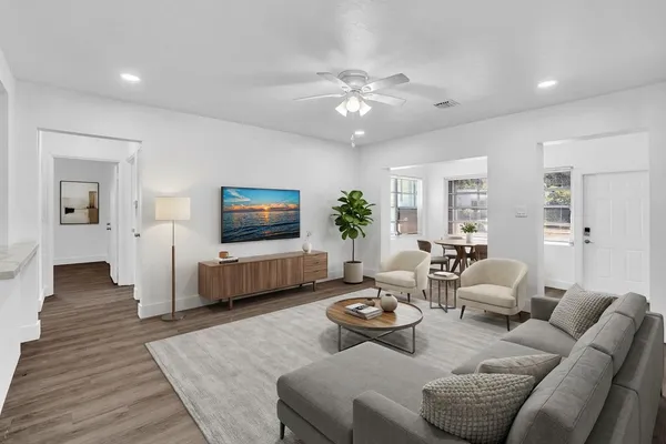 $3,395 | 1845 Sherman Street, Hollywood, FL 33020