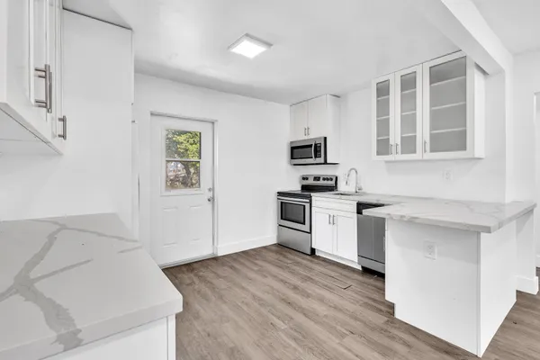 $3,395 | 1845 Sherman Street, Hollywood, FL 33020