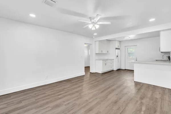 $3,395 | 1845 Sherman Street, Hollywood, FL 33020