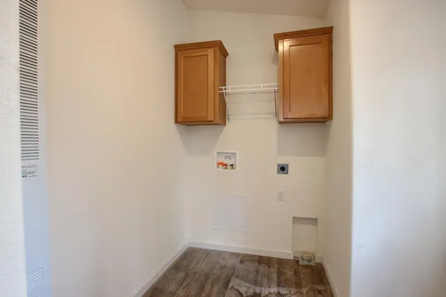 $185,000 | 43555 Highway 41, Unit 54, Oakhurst, CA 93644