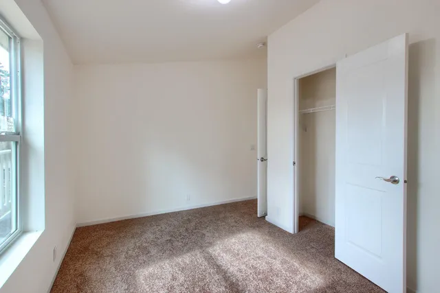 $185,000 | 43555 Highway 41, Unit 54, Oakhurst, CA 93644