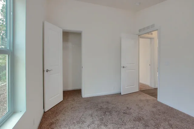 $185,000 | 43555 Highway 41, Unit 54, Oakhurst, CA 93644