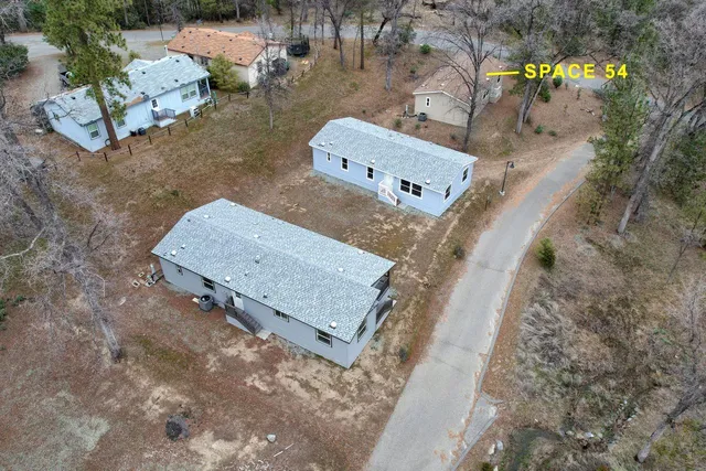 $185,000 | 43555 Highway 41, Unit 54, Oakhurst, CA 93644