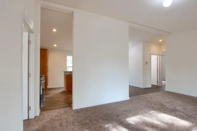 $185,000 | 43555 Highway 41, Unit 54, Oakhurst, CA 93644