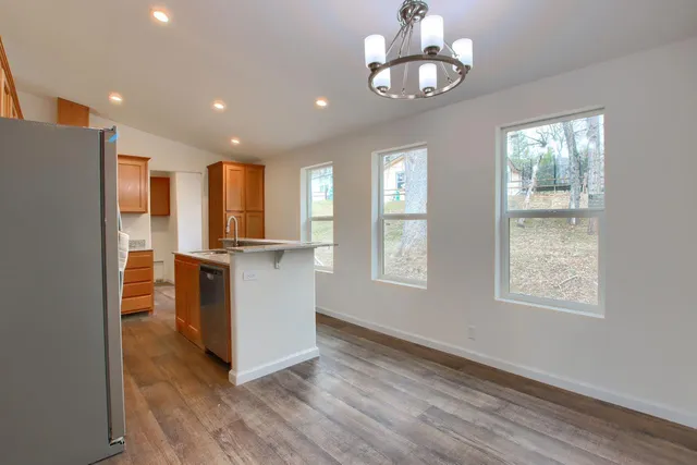 $185,000 | 43555 Highway 41, Unit 54, Oakhurst, CA 93644