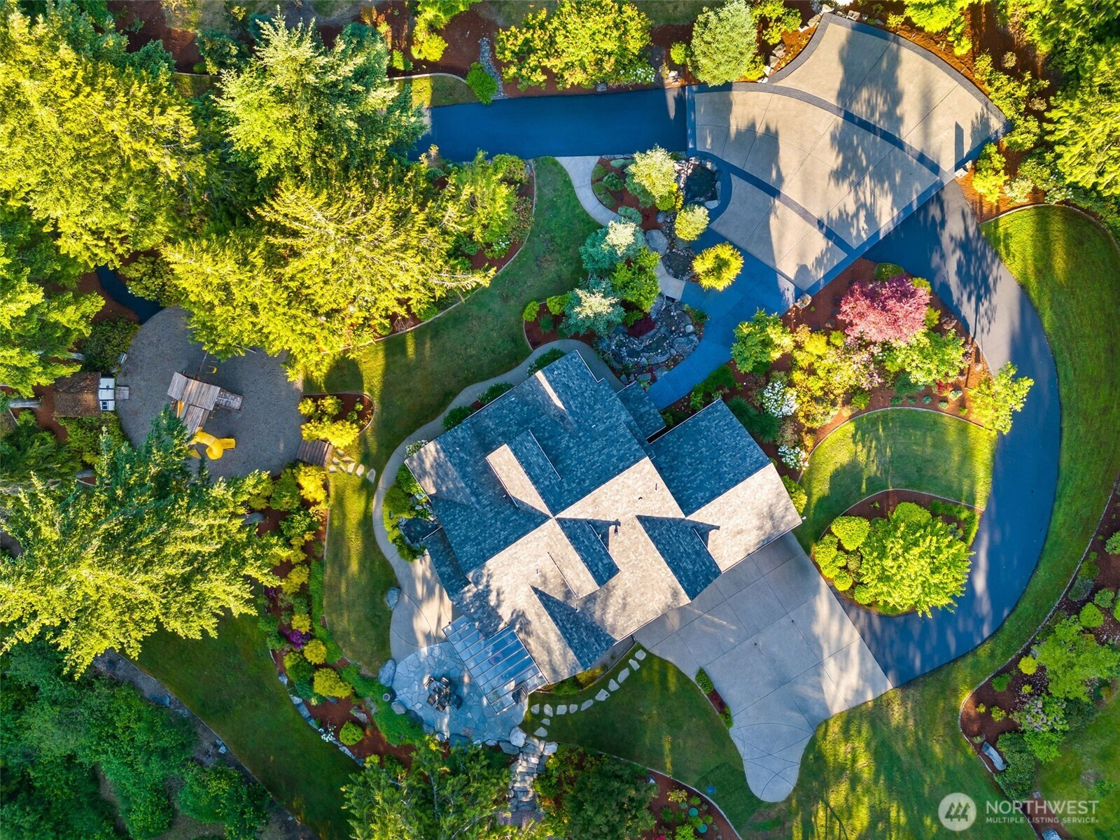 10923 Tilley Road Southwest Olympia, WA 98512 - Photo 37 of 40