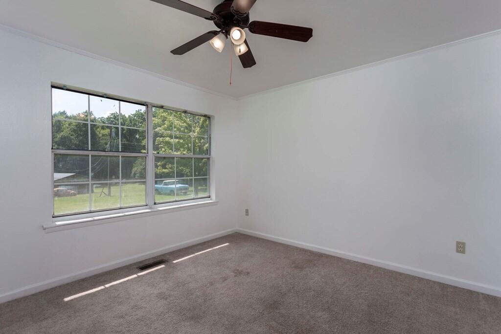 1398 White Oak Road Dayton, TN 37321 - Photo 13 of 32 13