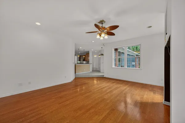 $469,900 | 161 Davis Terrace, St. George, SC 29477