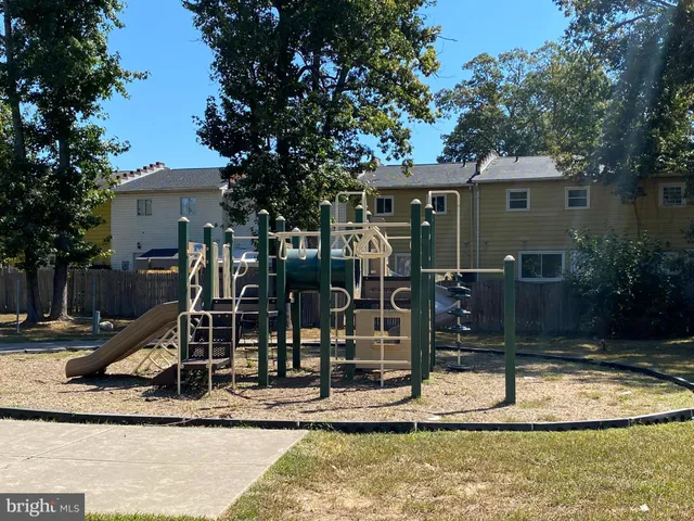 $1,495 | 611 Anvil Road, Fredericksburg, VA 22405