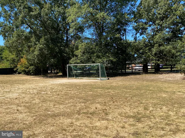 $1,495 | 611 Anvil Road, Fredericksburg, VA 22405