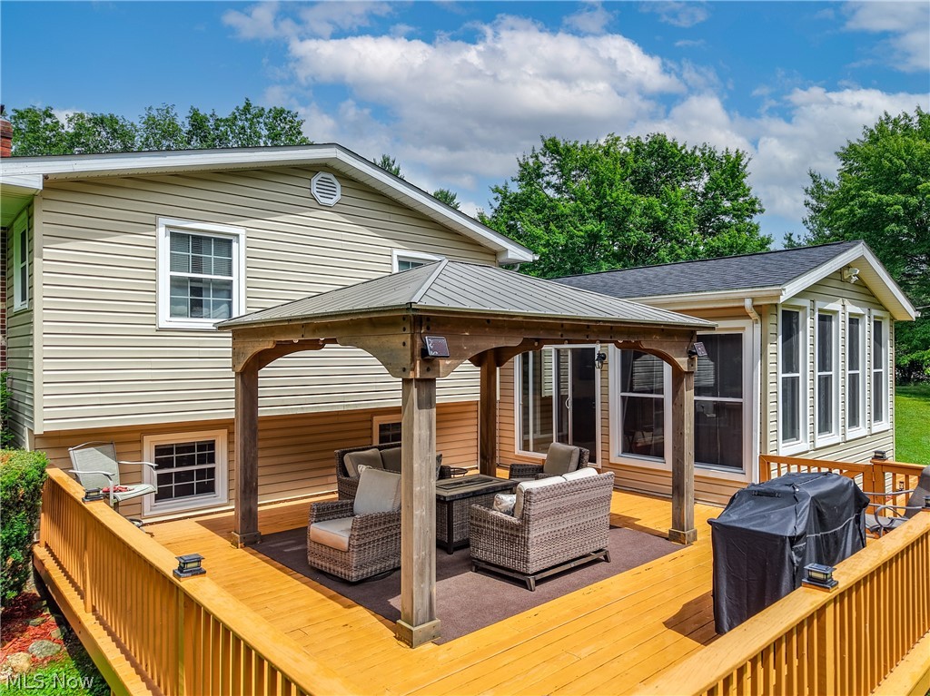 4713 Sherman Road Kent, OH 44240 - Photo 4 of 49