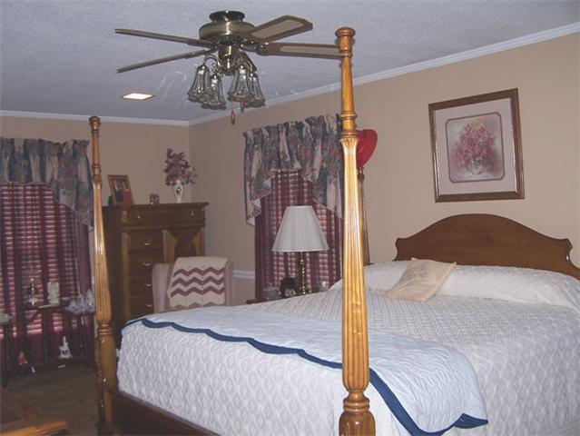 180 Hillcrest Road Waverly, TN 37185 - Photo 12 of 17 Gallery Image 12