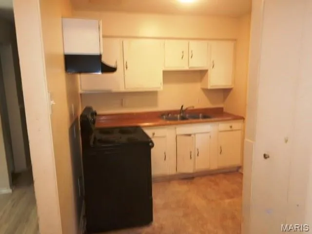 $69,900 | 10038 Balboa Drive, St. Louis, MO 63136