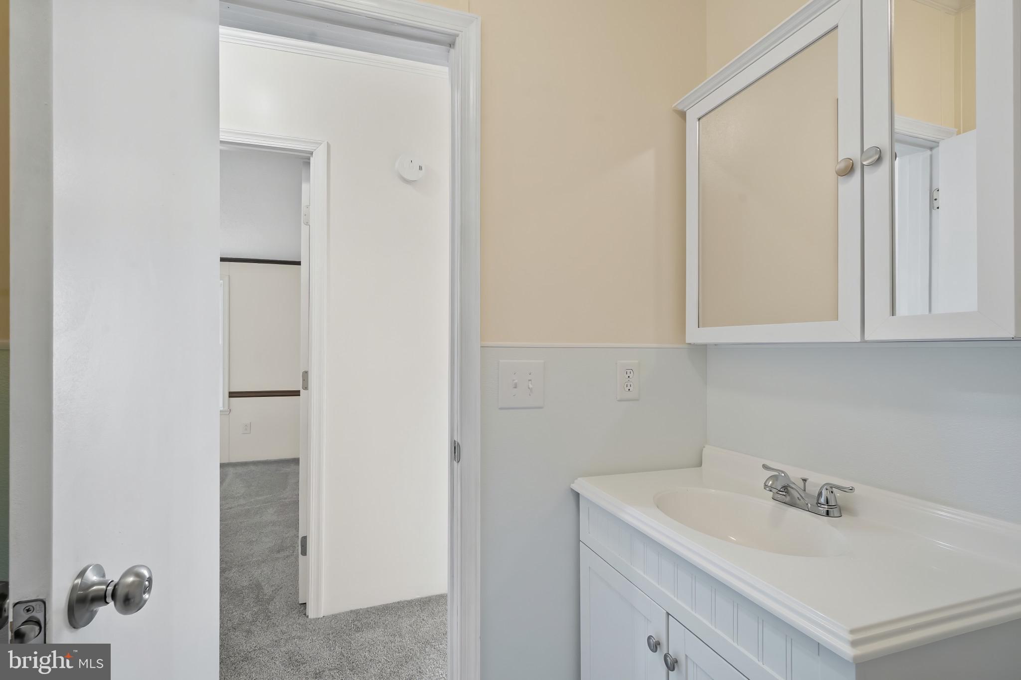 590 Lobo Road Harrington, DE 19952 - Photo 15 of 28 Bathroom