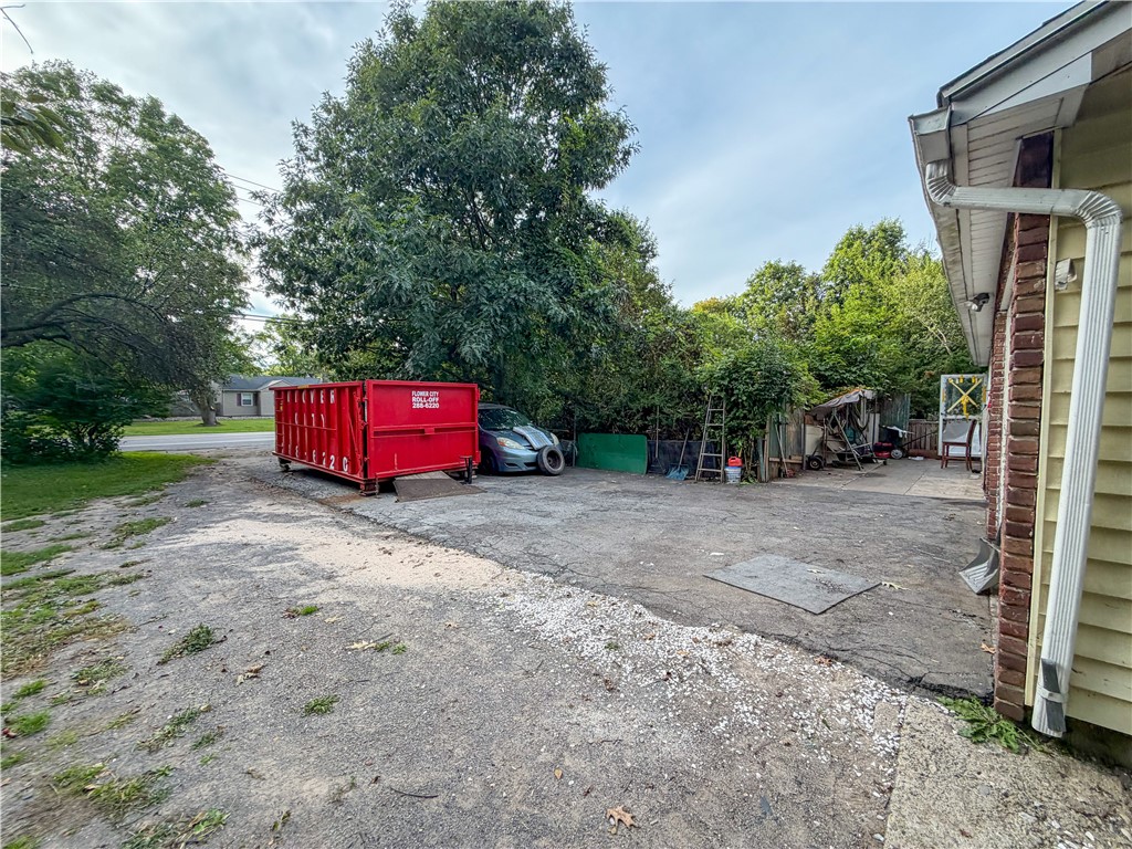 538 Holt Road Webster, NY 14580 - Photo 18 of 19 Gallery Image 18
