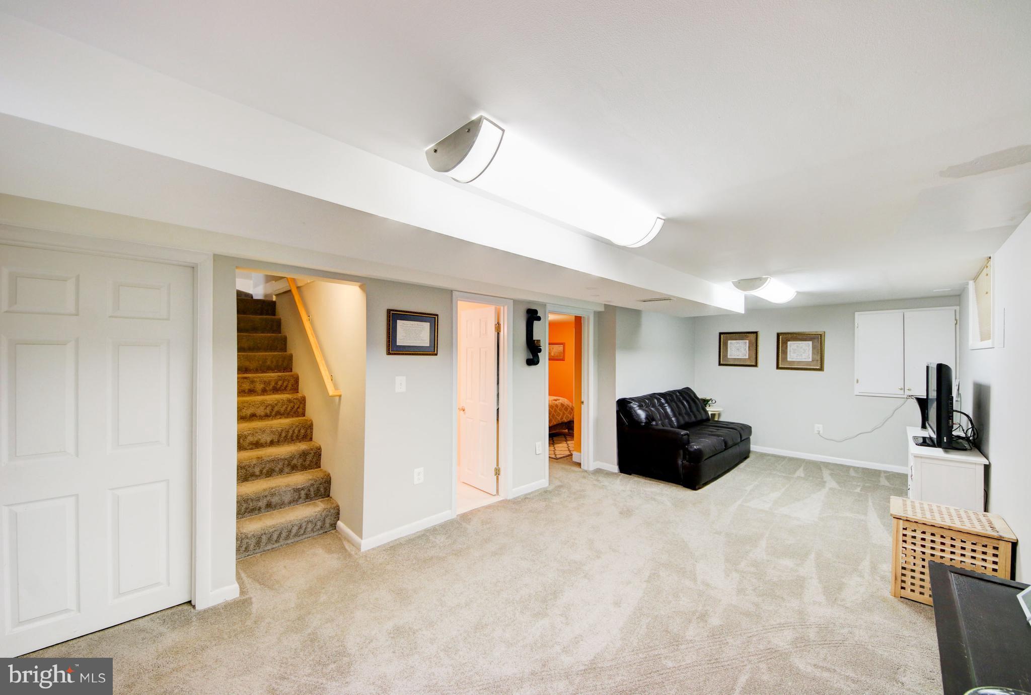 3820 Ridge Road Annandale, VA 22003 - Photo 19 of 30 Family Room - Lower Level