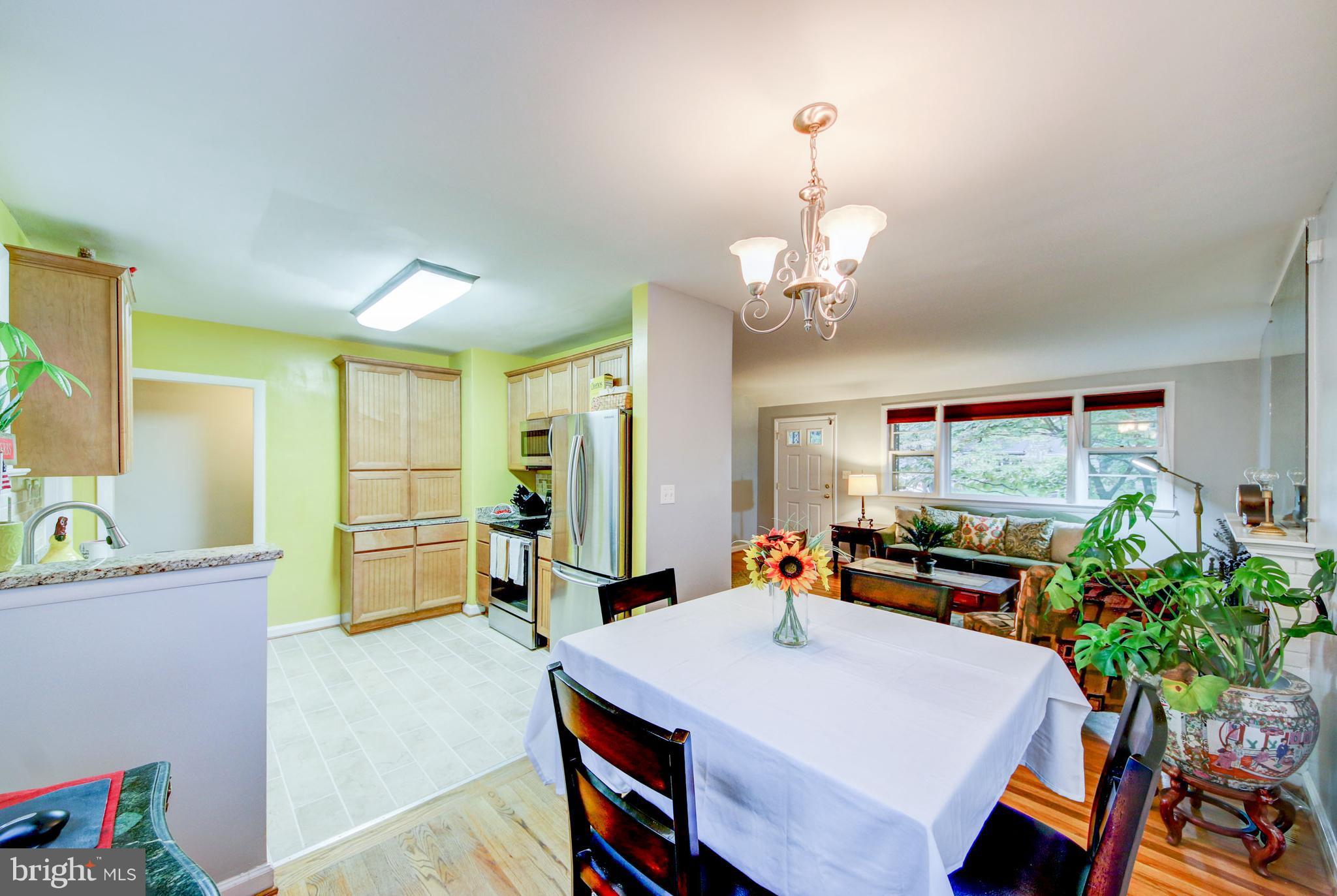 3820 Ridge Road Annandale, VA 22003 - Photo 9 of 30 View of LR, DR, & Kitchen