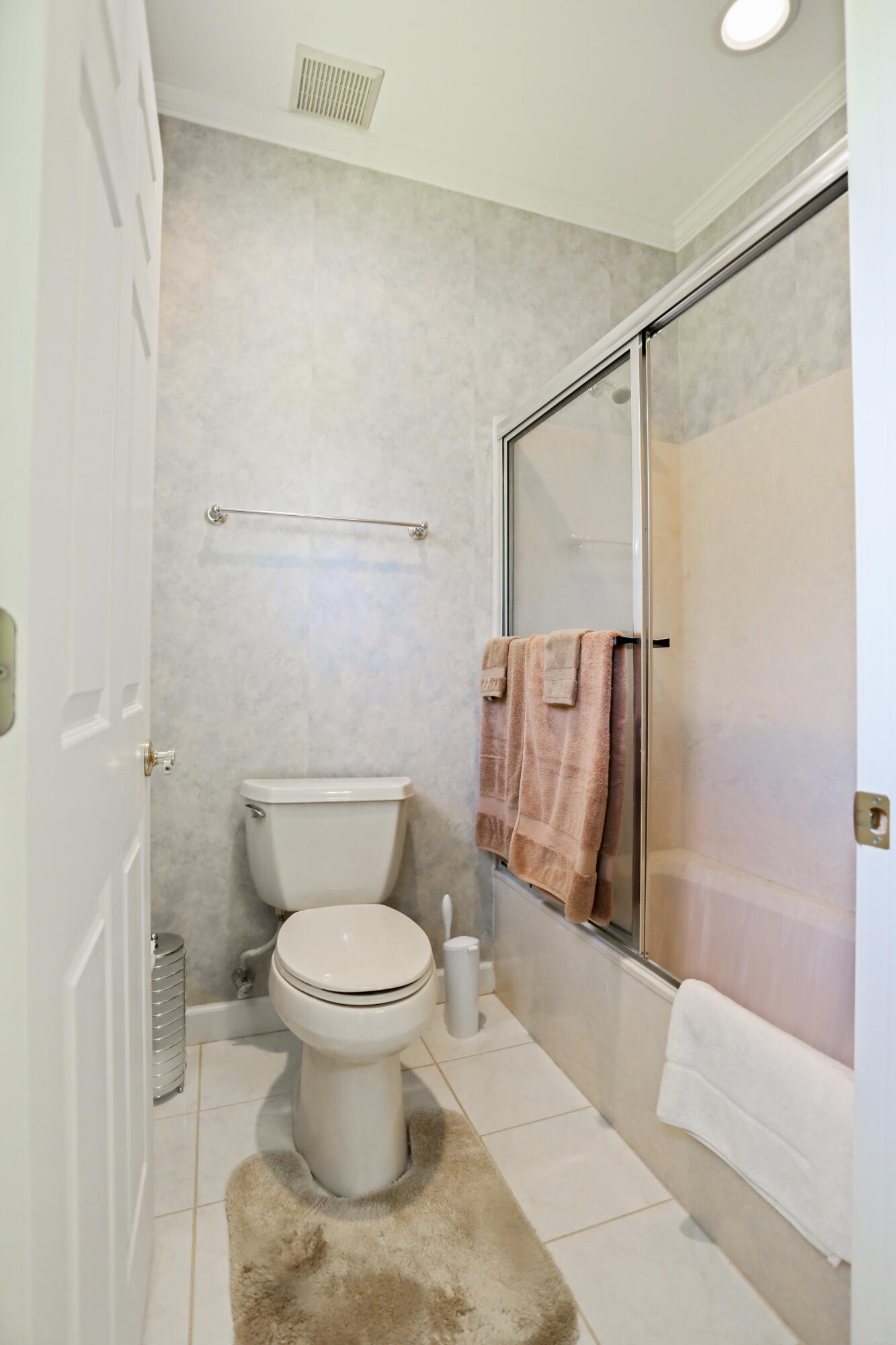 5467 Old River Road Baker, FL 32531 - Photo 17 of 55 a bathroom with a toilet and a shower