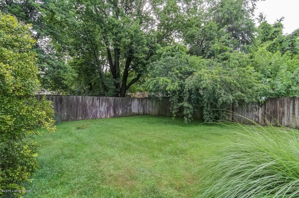 2034 Lynn Lea Road Louisville, KY 40216 - Photo 31 of 34 0068_69_70