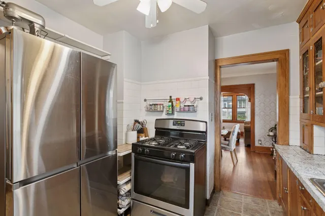 $315,000 | 958 West James Avenue, St. Paul, MN 55102