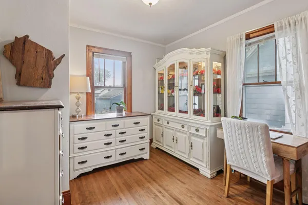 $305,000 | 958 West James Avenue, St. Paul, MN 55102