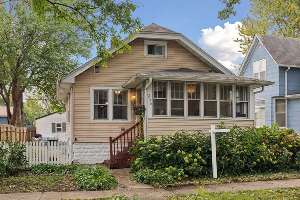 $305,000 | 958 West James Avenue, St. Paul, MN 55102