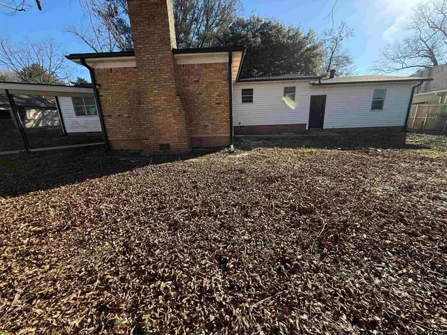 $189,000 | 207 South Sun Camp Road, White Oak, TX 75693