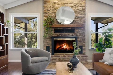 $850,000 | 8910 Sam Carter Drive, Austin, TX 78736