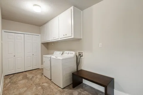 $850,000 | 8910 Sam Carter Drive, Austin, TX 78736