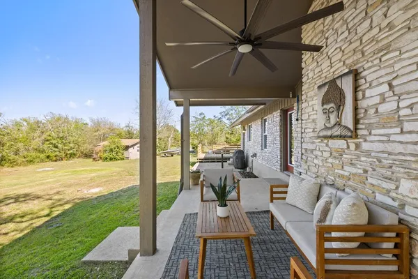 $850,000 | 8910 Sam Carter Drive, Austin, TX 78736