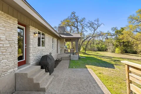 $850,000 | 8910 Sam Carter Drive, Austin, TX 78736