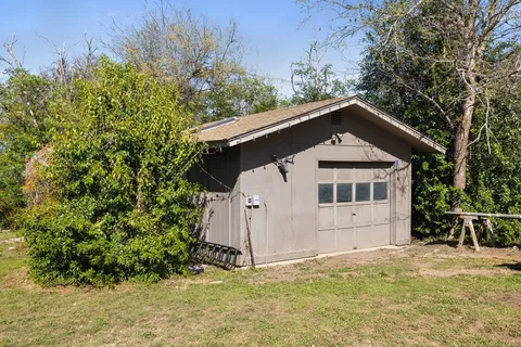 $850,000 | 8910 Sam Carter Drive, Austin, TX 78736