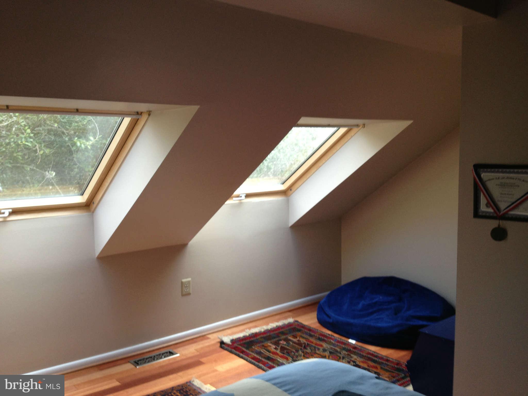 11308 Harborside Cluster Reston, VA 20191 - Photo 22 of 29 Bedroom