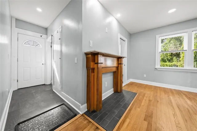 $424,900 | 4 Orford Street, North Providence, RI 02904