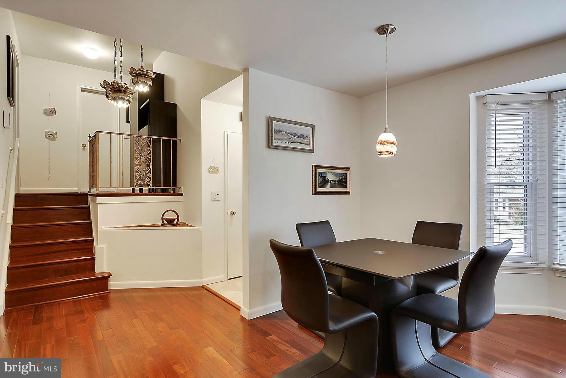 2014 Cascade Road Silver Spring, MD 20902 - Photo 4 of 30 Living Room